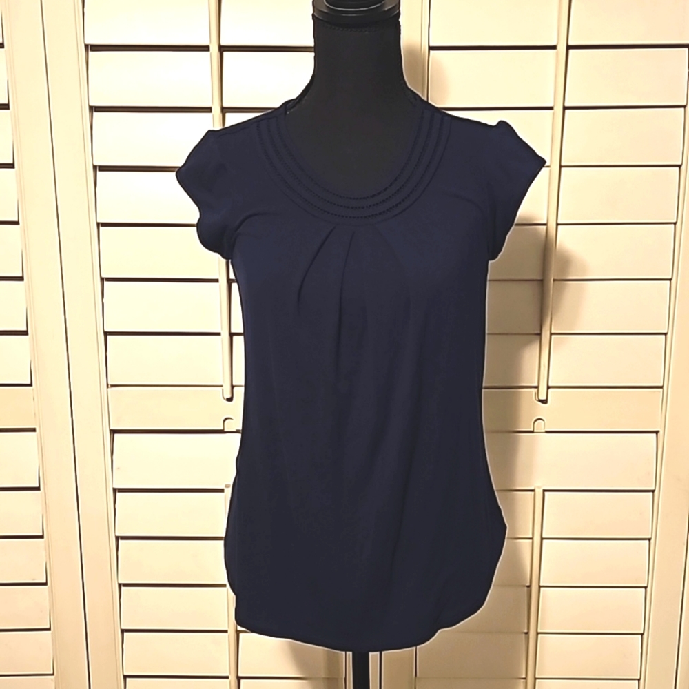 Daniel Rainn Top sz XS